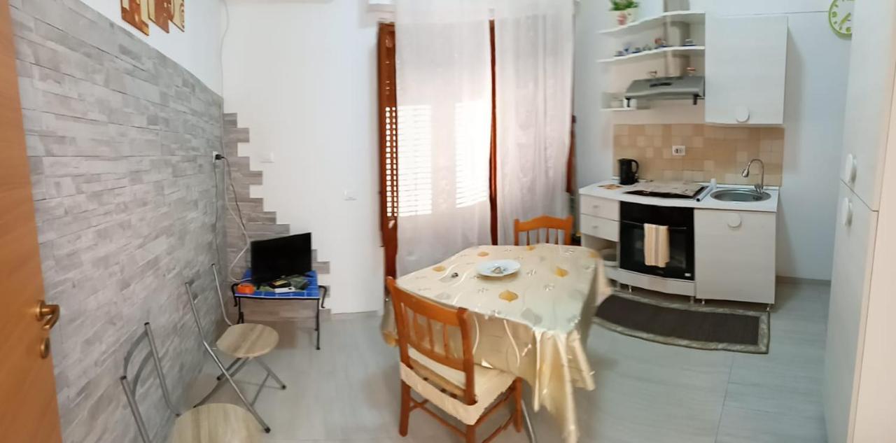 Roberto Guest House Castellammare del Golfo Dış mekan fotoğraf